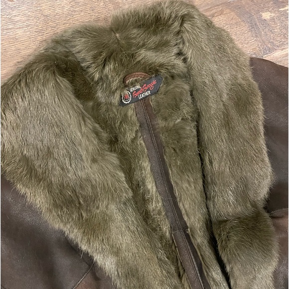 Long Fox fur & real leather jacket just like new & perfect for cold weather. - Picture 4 of 9